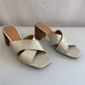 Marc Fisher Women's White Saydi Block Heel Sandals Size 10